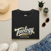 Teeology Script Logo retro athletic graphic T-shirt